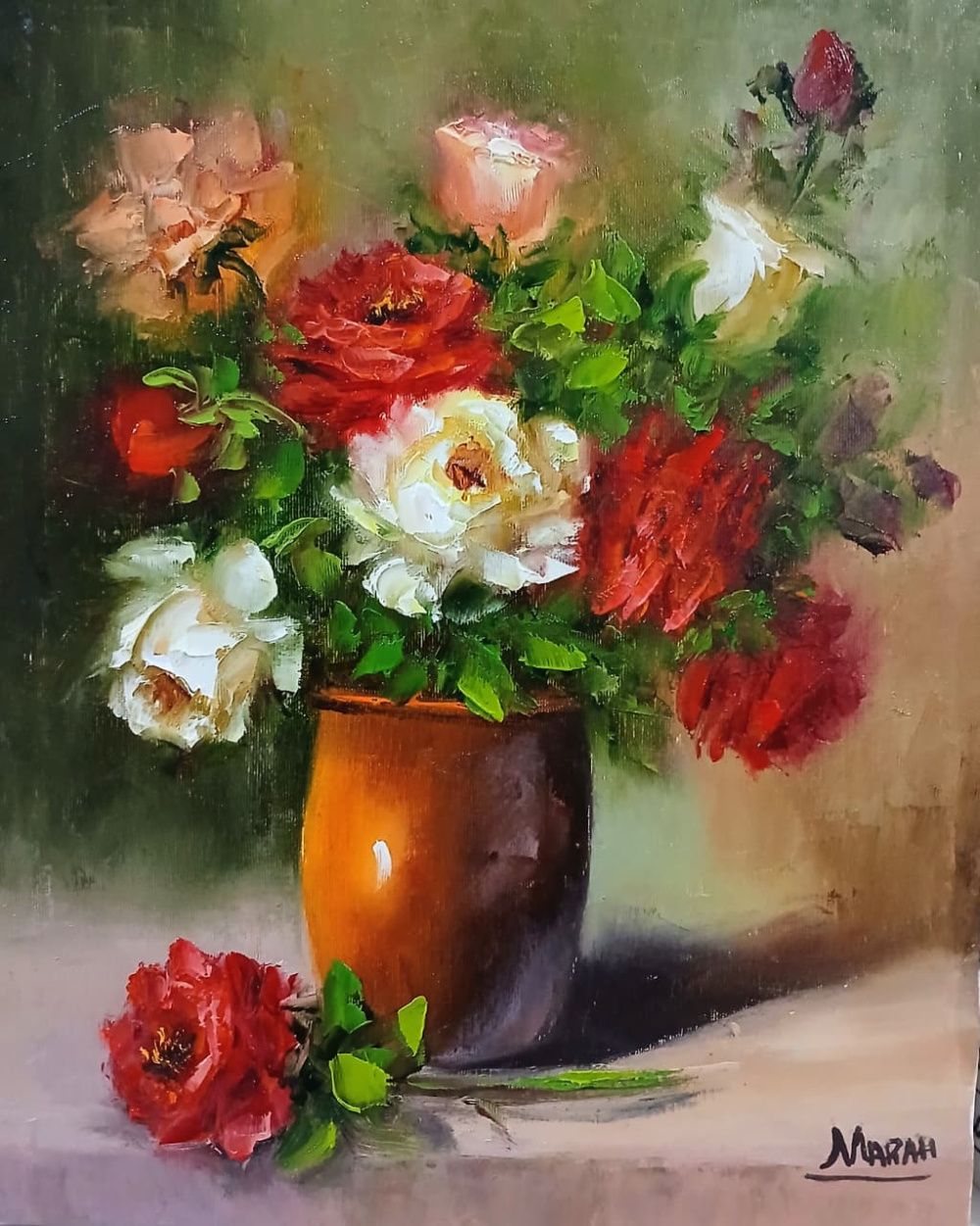 Quadro original "Jarro em Vermelho e Marfim" — Florais, Óleo sobre tela, 24 x 30 cm, pintado à mão por Marah Silva